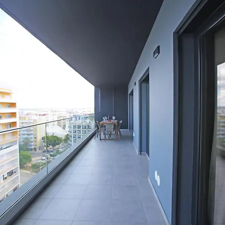 Apartment B24 - Terrace Quintao In