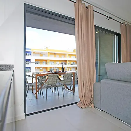 B24 - Terrace Quintao In * Portimao